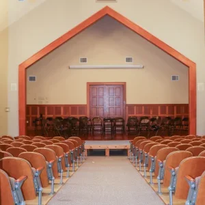 Campana chapel aisle view