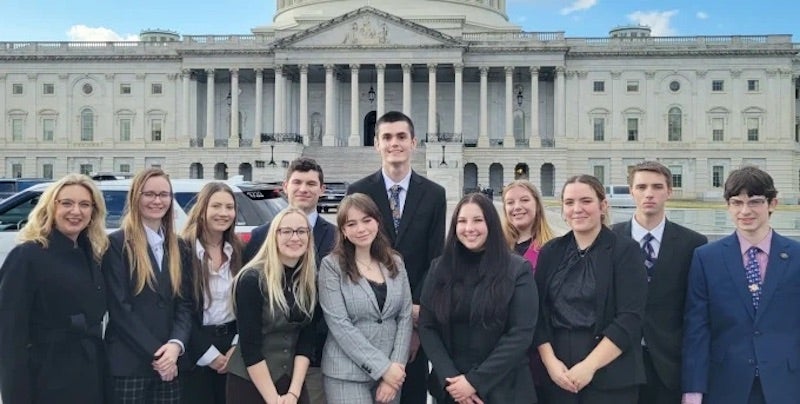 Students in front of the US Capitol